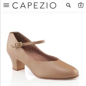 Capezio Dance Shoes - Jr Footlight Character Shoes